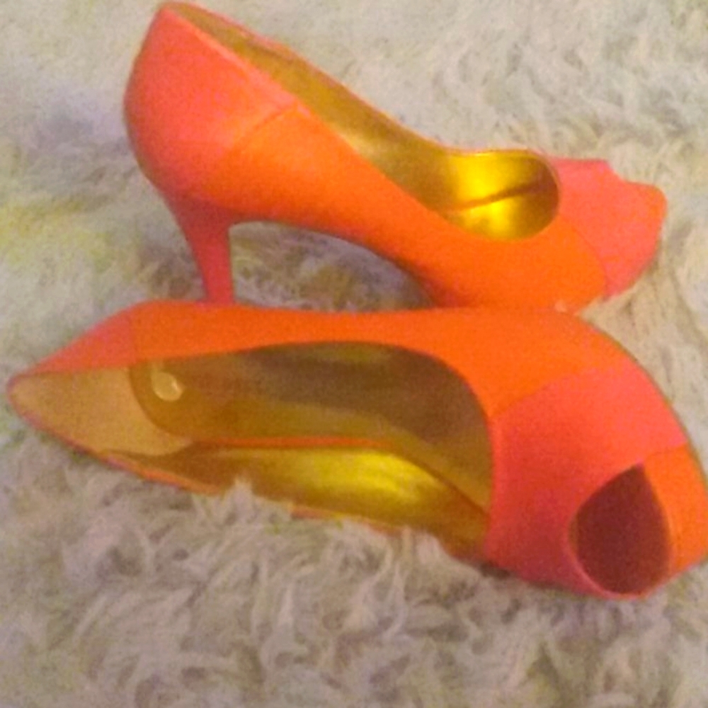 Ladies Shoes